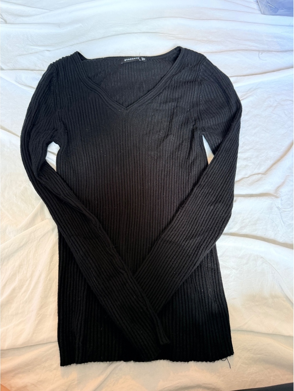Staccato Black Ribbed V-Neck Long Sleeve Sweater Medium
